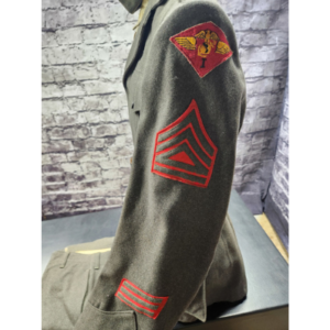 WWII U.S. Marine Corps aviation service green uniform Technical Sergeant